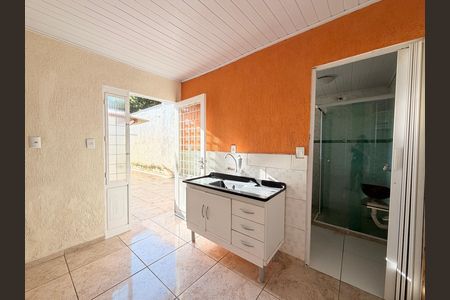 Cozinha de casa à venda com 1 quarto, 60m² em Cidade Santos Dumont, Jundiaí