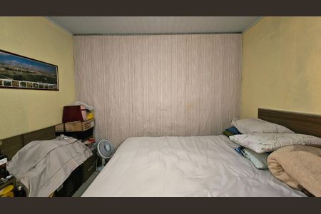 Casa à venda com 130m², 2 quartos e 2 vagasQuarto