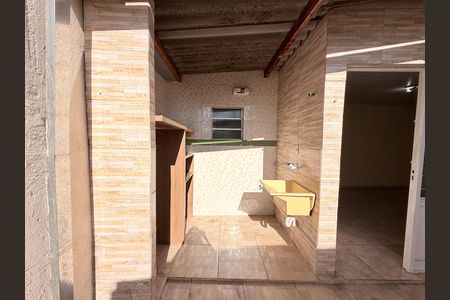 Casa à venda com 60m², 1 quarto e sem vagaÁrea de Serviço