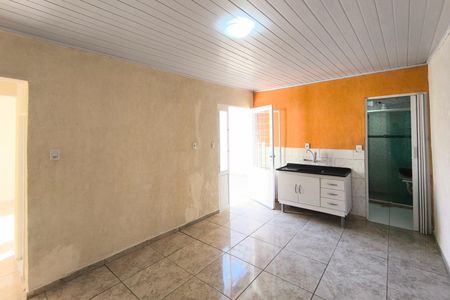 Casa à venda com 130m², 2 quartos e 2 vagasCozinha