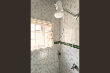 Casa à venda com 130m², 2 quartos e 2 vagasBanheiro da Suíte