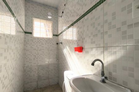 Banheiro da Suíte de casa à venda com 3 quartos, 130m² em Cidade Santos Dumont, Jundiaí