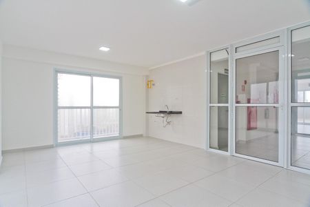 Apartamento à venda com 40m², 2 quartos e sem vagaÁrea comum - Salão de festas