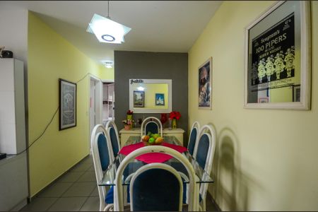 Apartamento à venda com 70m², 2 quartos e 1 vagaSala