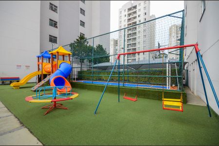 Apartamento à venda com 70m², 2 quartos e 1 vagaÁrea comum - Playground