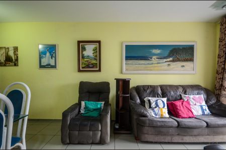 Apartamento à venda com 70m², 2 quartos e 1 vagaSala