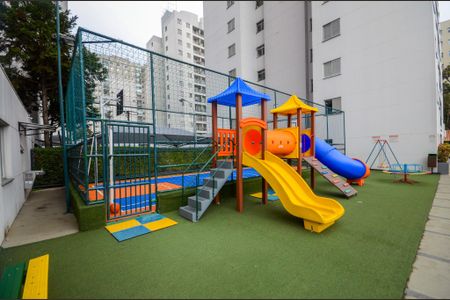 Apartamento à venda com 70m², 2 quartos e 1 vagaÁrea comum - Playground