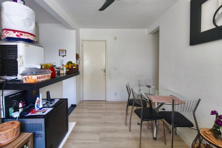 Apartamento à venda com 52m², 2 quartos e 1 vagaSala