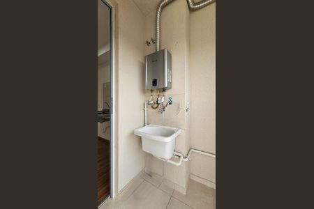 Apartamento para alugar com 55m², 3 quartos e 1 vagaÁrea de Serviço