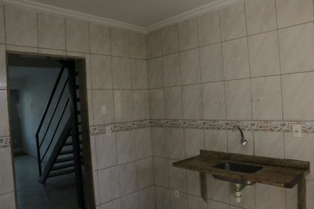 Casa para alugar com 80m², 2 quartos e 2 vagasCozinha