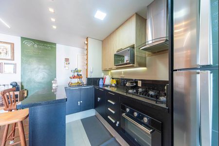 Apartamento à venda com 86m², 3 quartos e 2 vagasCozinha