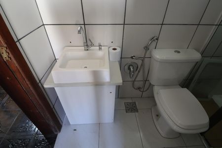 Casa à venda com 173m², 6 quartos e 3 vagasBanheiro 3