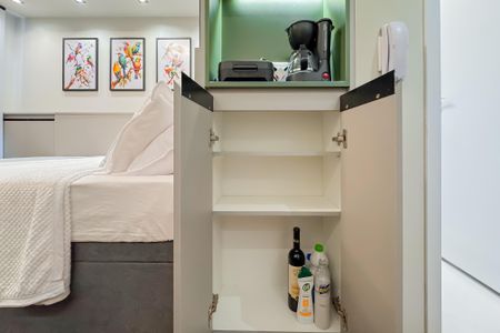 Apartamento para alugar com 21m², 1 quarto e sem vagaCozinha - Armários