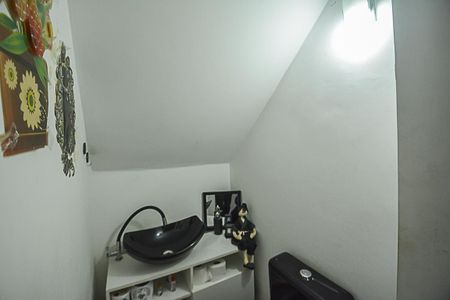 Casa à venda com 125m², 3 quartos e 2 vagas Casa à venda com 125m², 3 quartos e 2 vagasLavabo da Sala