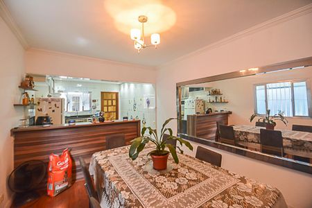 Casa à venda com 125m², 3 quartos e 2 vagas Casa à venda com 125m², 3 quartos e 2 vagasCopa