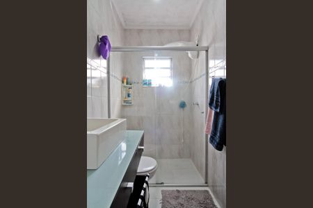 Casa à venda com 118m², 2 quartos e 2 vagasBanheiro