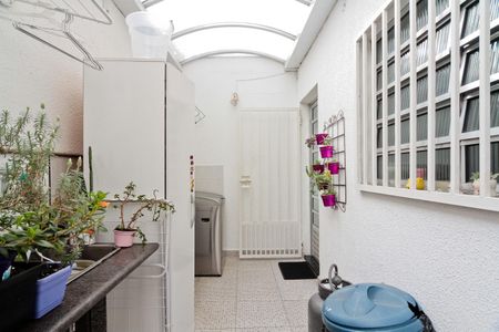 Casa à venda com 118m², 2 quartos e 2 vagasÁrea de Serviço