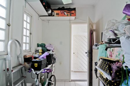 Casa à venda com 118m², 2 quartos e 2 vagasQuarto de Serviço