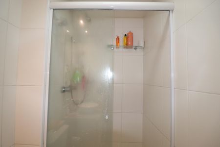 Apartamento à venda com 77m², 3 quartos e 1 vagaBanheiro Social