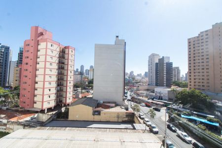 Vista de apartamento à venda com 1 quarto, 50m² em Vila Itapura, Campinas