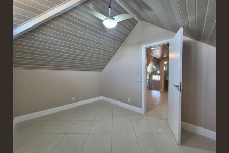 Sótão de casa de condomínio à venda com 4 quartos, 297m² em Vargem Pequena, Rio de Janeiro