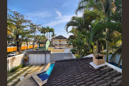 Vista da Suíte 3 de casa de condomínio à venda com 4 quartos, 297m² em Vargem Pequena, Rio de Janeiro