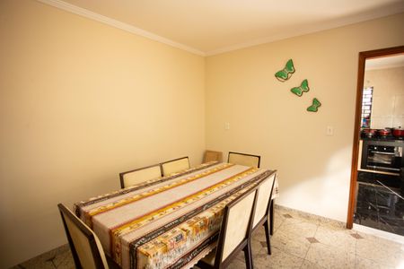 Casa à venda com 99m², 3 quartos e sem vagaSala de Jantar