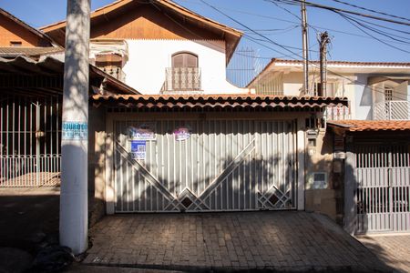 Casa à venda com 99m², 3 quartos e sem vagaFachada