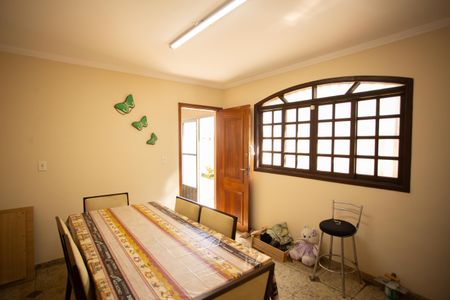 Casa à venda com 99m², 3 quartos e sem vagaSala de Jantar