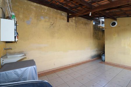 Casa para alugar com 250m², 6 quartos e 4 vagas Casa para alugar com 250m², 6 quartos e 4 vagasÁrea de Serviço