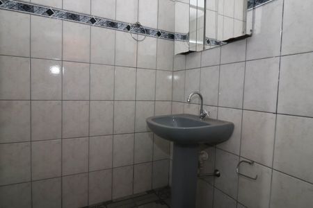 Casa para alugar com 250m², 6 quartos e 4 vagas Casa para alugar com 250m², 6 quartos e 4 vagasBanheiro da Suíte - Casa 2