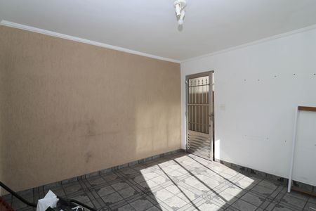 Casa para alugar com 250m², 6 quartos e 4 vagas Casa para alugar com 250m², 6 quartos e 4 vagasSala - Casa 2