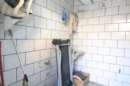 Casa para alugar com 250m², 6 quartos e 4 vagas Casa para alugar com 250m², 6 quartos e 4 vagasÁrea de Serviço - casa 3