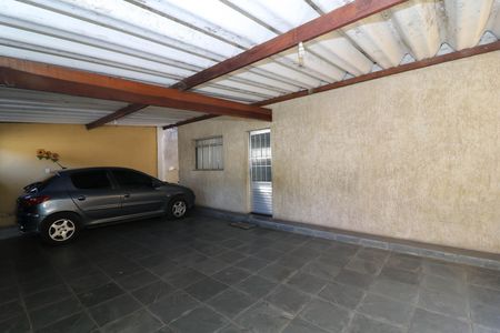 Casa para alugar com 250m², 6 quartos e 4 vagas Casa para alugar com 250m², 6 quartos e 4 vagasGaragem