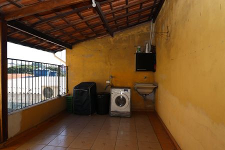 Casa para alugar com 250m², 6 quartos e 4 vagas Casa para alugar com 250m², 6 quartos e 4 vagasÁrea de Serviço