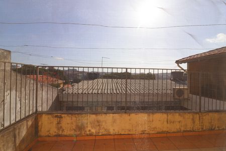 Casa para alugar com 250m², 6 quartos e 4 vagas Casa para alugar com 250m², 6 quartos e 4 vagasVista do Quarto 2