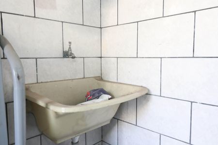 Casa para alugar com 250m², 6 quartos e 4 vagas Casa para alugar com 250m², 6 quartos e 4 vagasÁrea de Serviço - casa 3
