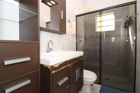 Casa para alugar com 250m², 6 quartos e 4 vagas Casa para alugar com 250m², 6 quartos e 4 vagasBanheiro