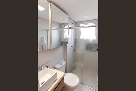 Apartamento à venda com 136m², 3 quartos e 4 vagasBanheiro da Suíte 1