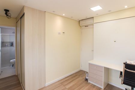 Apartamento à venda com 136m², 3 quartos e 4 vagasSuíte 3