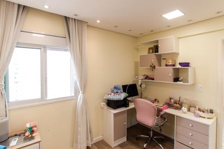 Apartamento à venda com 136m², 3 quartos e 4 vagasSuíte 2