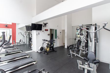 Apartamento à venda com 136m², 3 quartos e 4 vagasÁrea comum - Academia