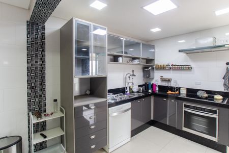 Apartamento à venda com 136m², 3 quartos e 4 vagasCozinha