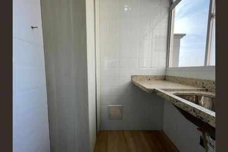 Apartamento para alugar com 39m², 2 quartos e sem vagaÁrea de Serviço