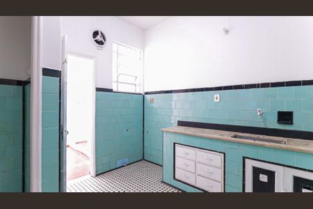 Apartamento à venda com 85m², 2 quartos e sem vaga Apartamento à venda com 85m², 2 quartos e sem vagaCozinha