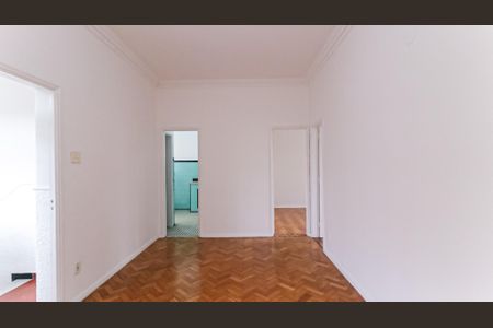 Apartamento à venda com 85m², 2 quartos e sem vaga Apartamento à venda com 85m², 2 quartos e sem vagaSala