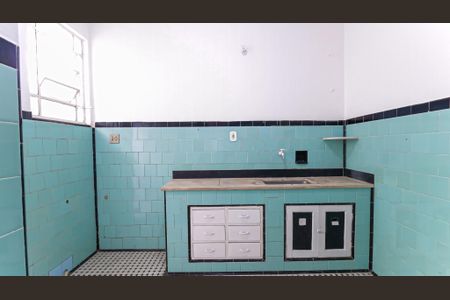 Apartamento à venda com 85m², 2 quartos e sem vaga Apartamento à venda com 85m², 2 quartos e sem vagaCozinha