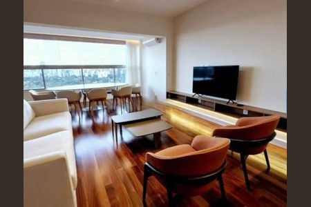 Apartamento à venda com 66m², 1 quarto e 1 vaga