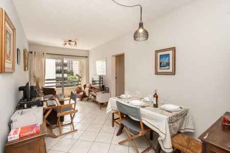 Apartamento à venda com 2 quartos, 60m² em Moema, São Paulo