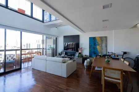 Apartamento à venda com 1 quarto, 123m² em Vila Olímpia, São Paulo
